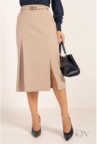 SAIA COM PREGAS EM ALFAIATARIA BEGE - LEKAZIS