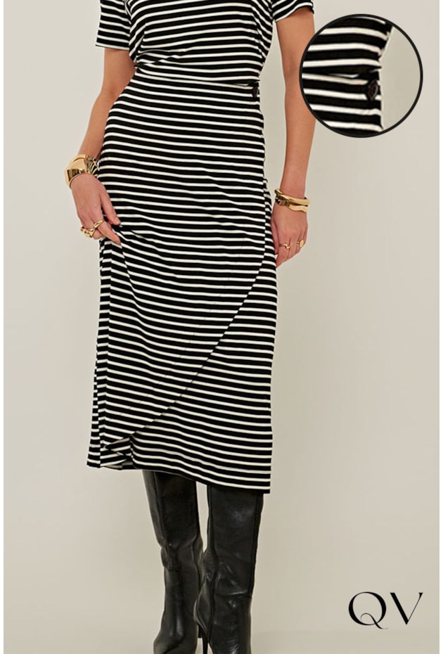 SAIA EM MALHA DE VISCOSE LISTRADO PRETO - LINDA DE MORRER