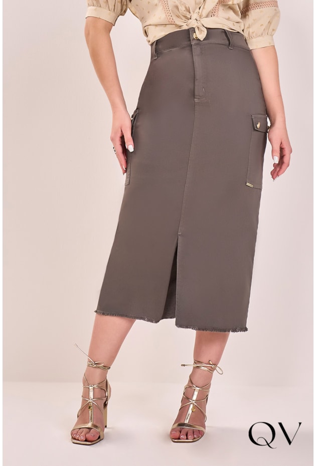 SAIA EM SARJA BOLSOS CARGO VERDE MILITAR - FASCÍNIUS SAIA EM SARJA BOLSOS CARGO VERDE MILITAR - FASCÍNIUS