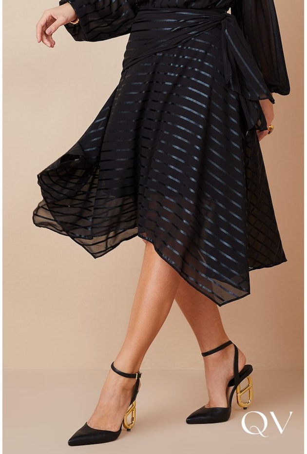 SAIA GODÊ GLAM BARRA ASSIMÉTRICA PRETA - TITANIUM JEANS SAIA GODÊ GLAM BARRA ASSIMÉTRICA PRETA - TITANIUM JEANS