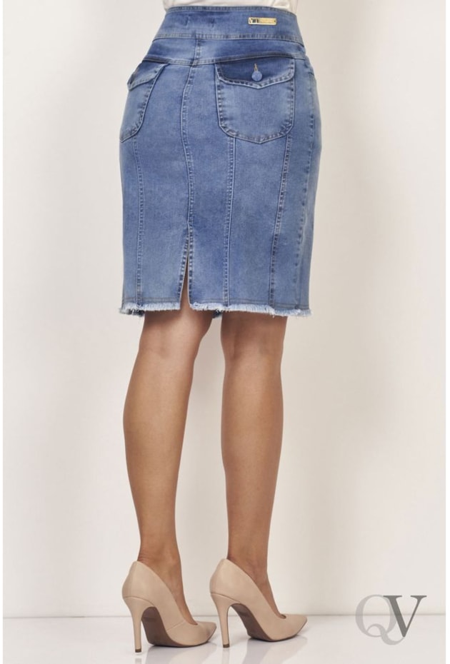 SAIA JEANS RECORTES BOTÕES ENCAPADOS BARRA DESFIADA - VIA TOLENTINO SAIA JEANS RECORTES BOTÕES ENCAPADOS BARRA DESFIADA - VIA TOLENTINO