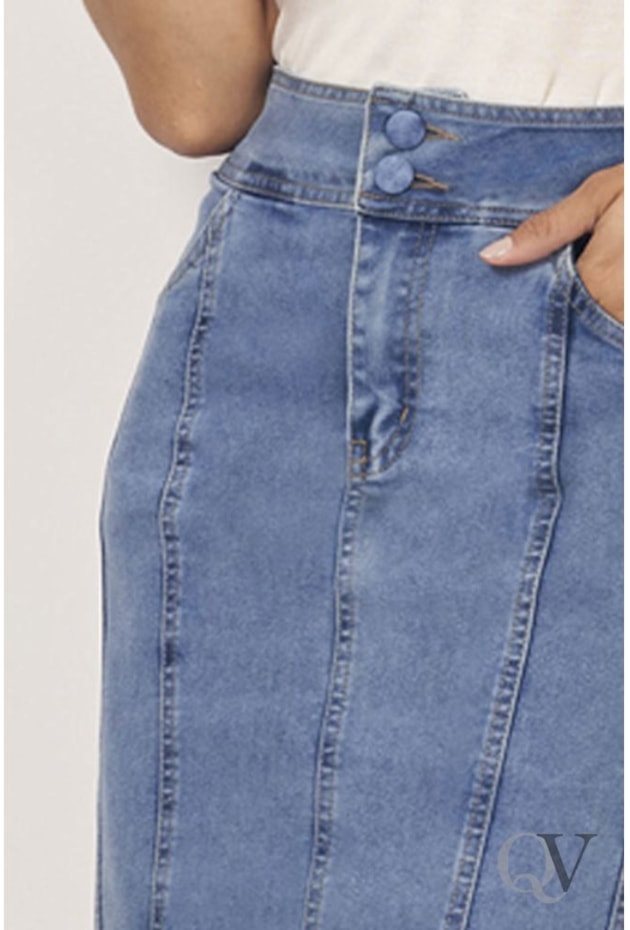 SAIA JEANS RECORTES BOTÕES ENCAPADOS BARRA DESFIADA - VIA TOLENTINO SAIA JEANS RECORTES BOTÕES ENCAPADOS BARRA DESFIADA - VIA TOLENTINO