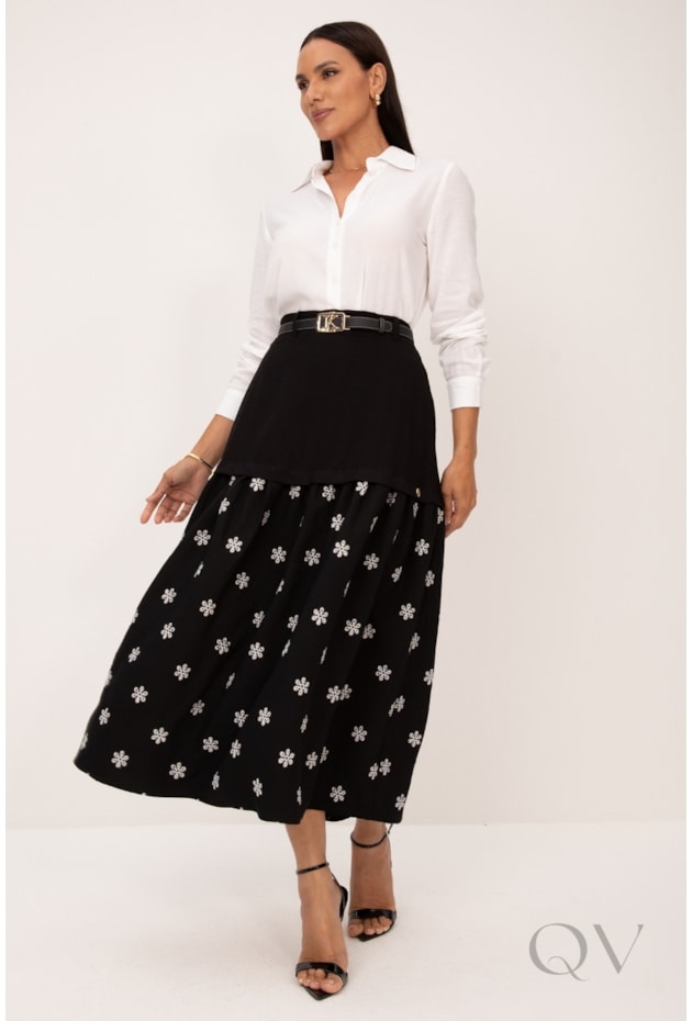 SAIA MAXI MIDI COM DETALHE DE LAISE EM ALFAIATARIA PRETO - LEKAZIS SAIA MAXI MIDI COM DETALHE DE LAISE EM ALFAIATARIA PRETO - LEKAZIS