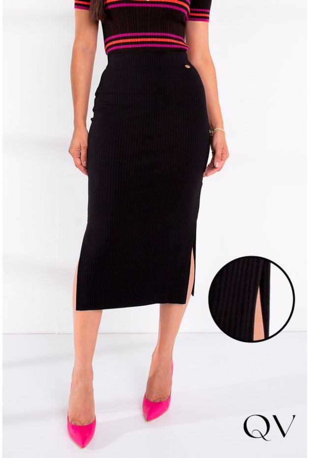 SAIA MIDI CANELADA COM FENDA PRETO - LEKAZIS SAIA MIDI CANELADA COM FENDA PRETO - LEKAZIS