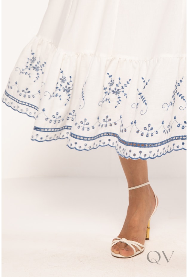 SAIA MIDI COM BORDADO E LAISE EM VISCOLINHO OFF WHITE - LEKAZIS