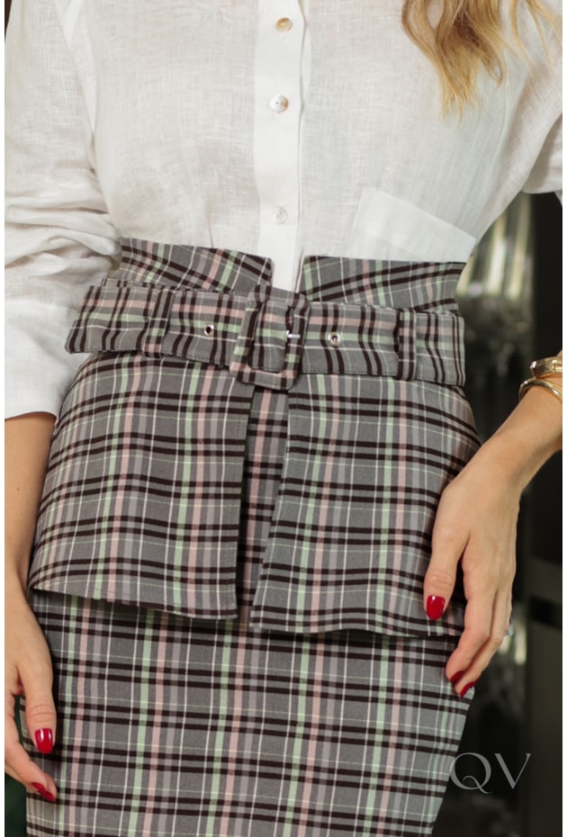 SAIA MIDI COM CINTO EM TECIDO ESTRUTURADA XADREZ - DOCE MARIA