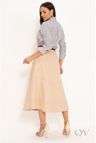 SAIA MIDI COM DETALHE DE RENDA EM SARJA NUDE PESPONTADA - LEKAZIS