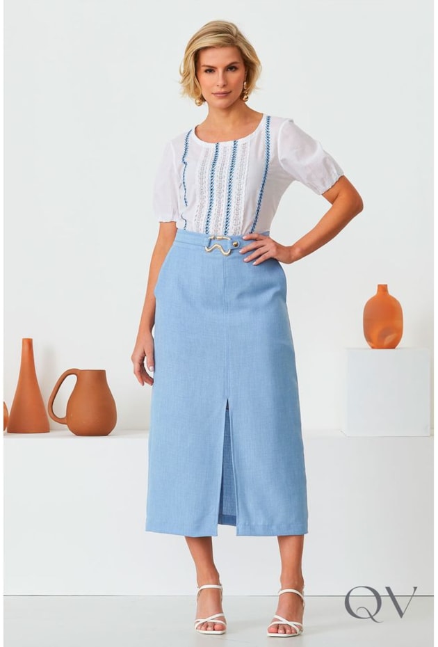 SAIA MIDI COM FENDA FRONTAL AZUL - CORA CANELA SAIA MIDI COM FENDA FRONTAL AZUL - CORA CANELA