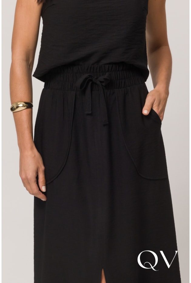 SAIA MIDI EM PLANO VISCOFLOW PRETO - DOCE TRAMA