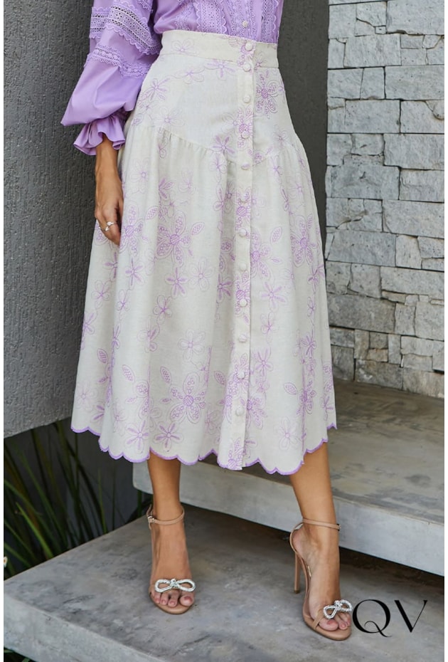 SAIA MIDI LINHO BORDADO LILÁS - DOCE MARIA SAIA MIDI LINHO BORDADO LILÁS - DOCE MARIA
