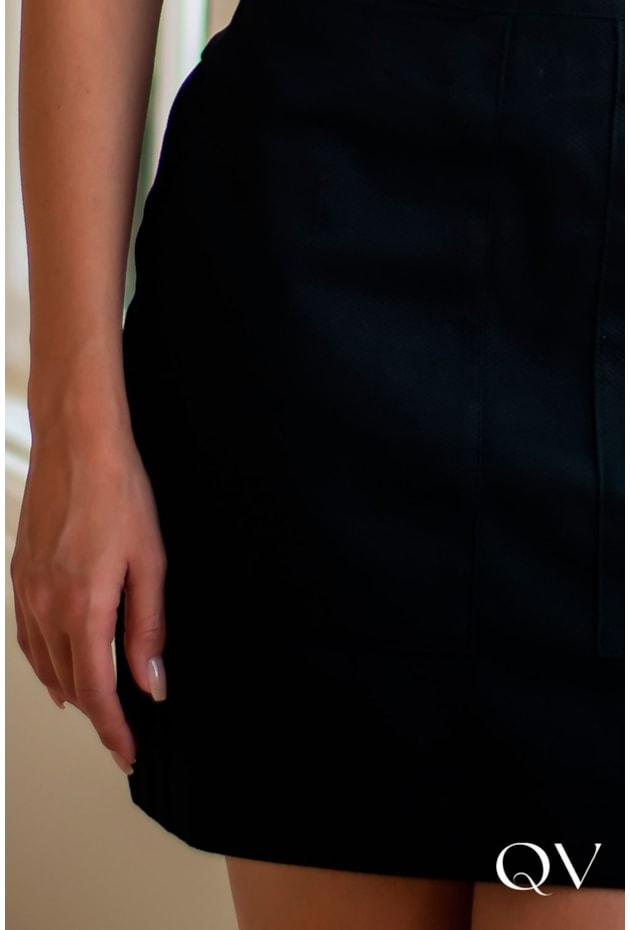 SAIA PIQUET COM BOLSO PRETO - LUZIA FAZZOLLI SAIA PIQUET COM BOLSO PRETO - LUZIA FAZZOLLI
