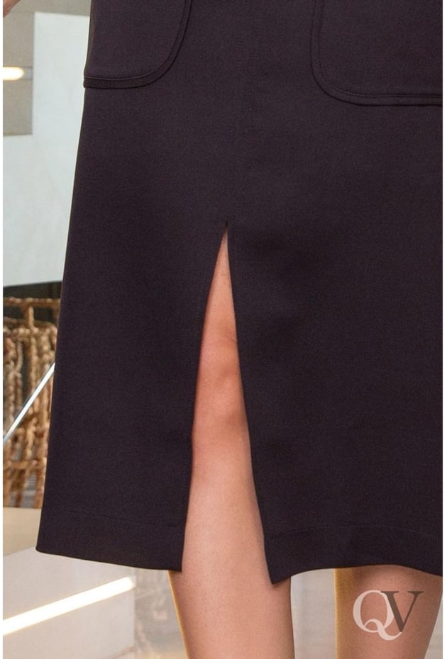 SAIA RETA ALFAIATARIA FENDA PRETO - LUZIA FAZZOLLI SAIA RETA ALFAIATARIA FENDA PRETO - LUZIA FAZZOLLI