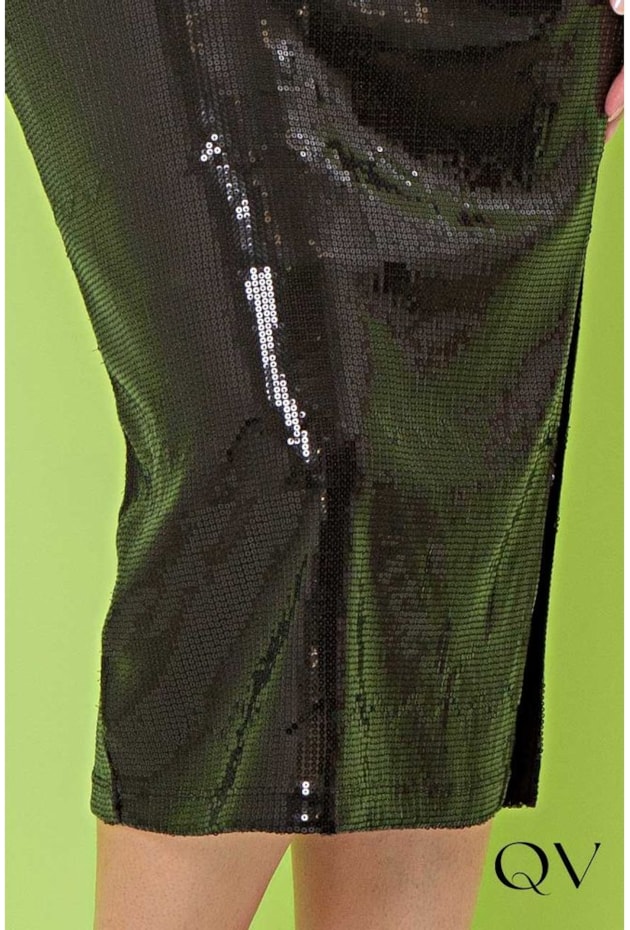 SAIA RETA COM PAETÊ PRETO - PURO SHARMY SAIA RETA COM PAETÊ PRETO - PURO SHARMY