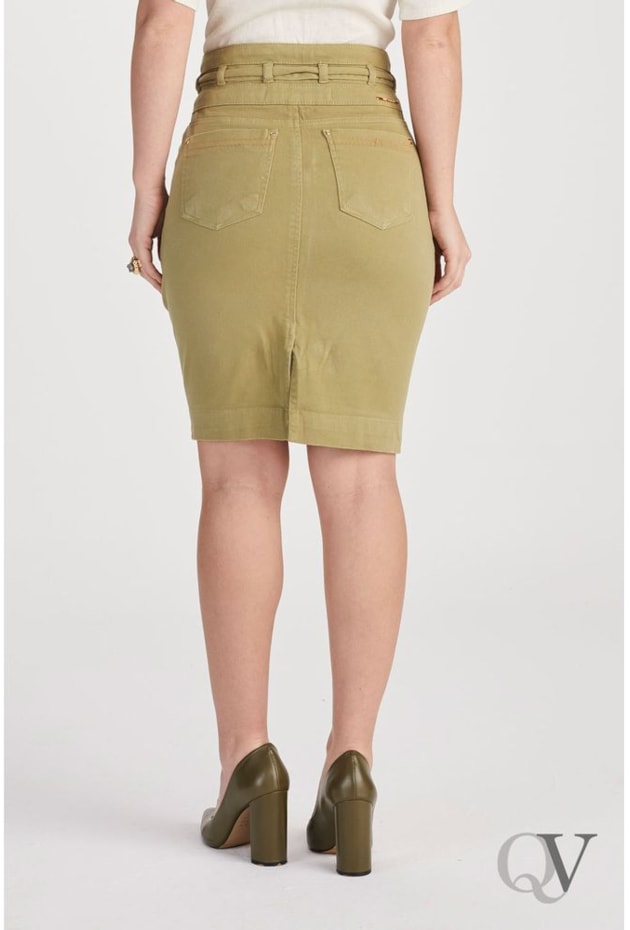 SAIA SARJA CÓS TRIPLO COM FAIXA COLOR VERDE - TITANIUM JEANS SAIA SARJA CÓS TRIPLO COM FAIXA COLOR VERDE - TITANIUM JEANS
