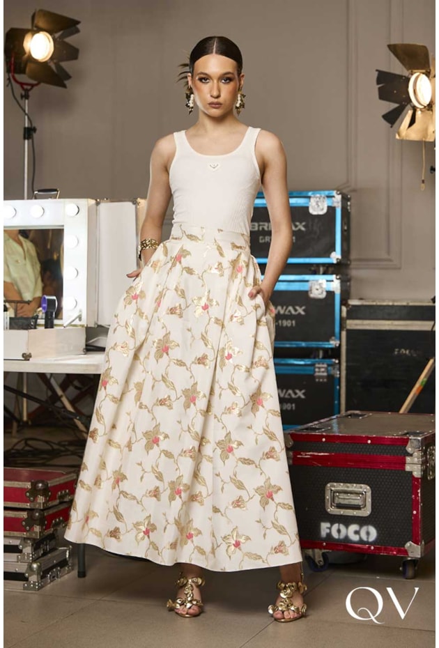 SAIA TENCEL GODÊ COM PREGAS FLORAL - LUZIA FAZZOLLI 