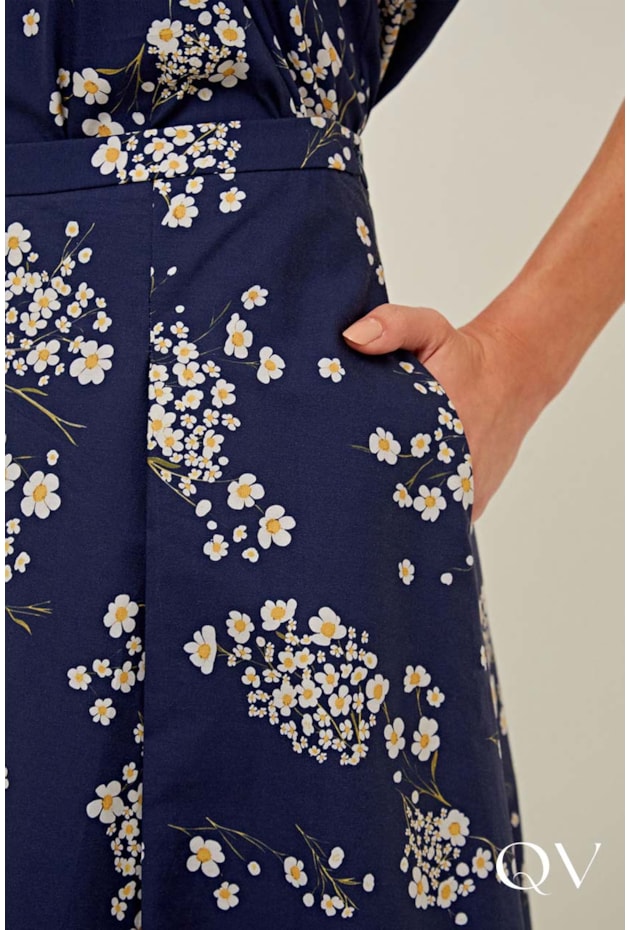 SAIA TRICOLINE ESTAMPA FLORAL - LINDA DE MORRER SAIA TRICOLINE ESTAMPA FLORAL - LINDA DE MORRER