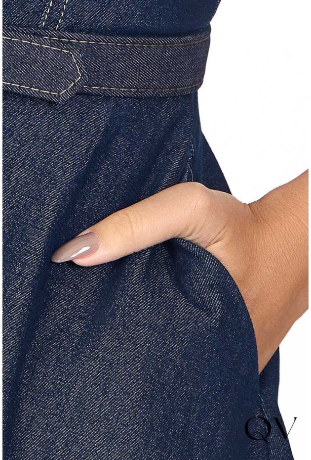 SALOPETE JEANS COM CINTO ENCAPADO - VIA TOLENTINO SALOPETE JEANS COM CINTO ENCAPADO - VIA TOLENTINO