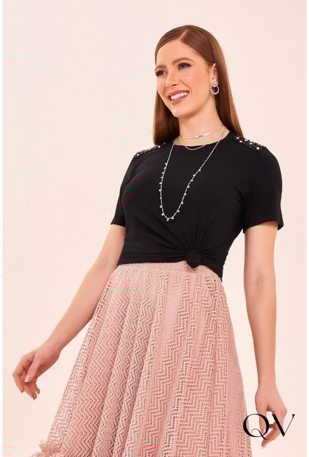 T-SHIRT ALGODÃO BORDADO PÉROLAS PRETO - FASCÍNIUS T-SHIRT ALGODÃO BORDADO PÉROLAS PRETO - FASCÍNIUS