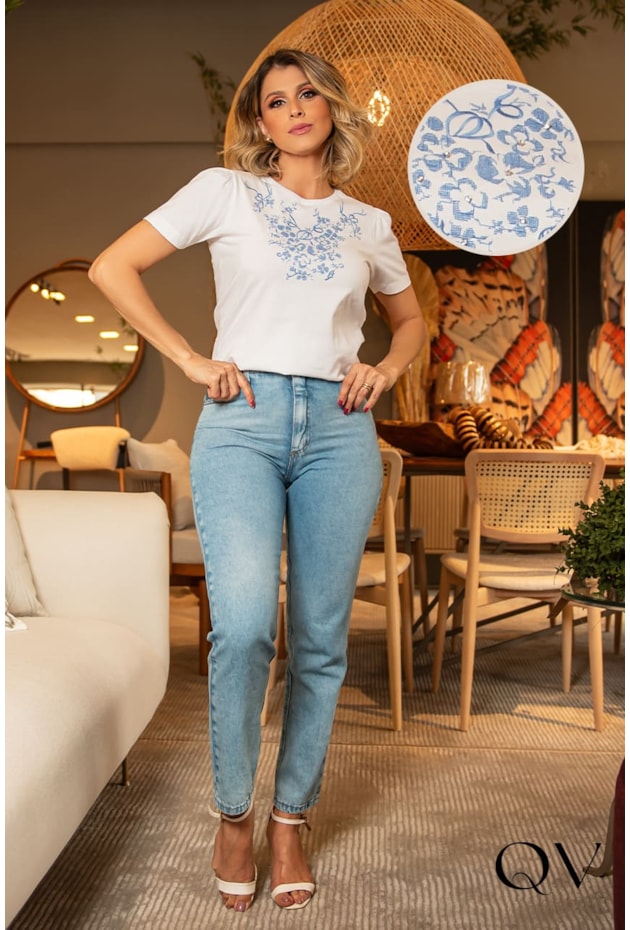 T-SHIRT BORDADO FLORAL BRANCO - LUZIA FAZZOLLI