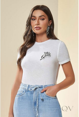 T-SHIRT COM ESTAMPA EM TRICOT FLAMÊ BRANCO - DOCE TRAMA