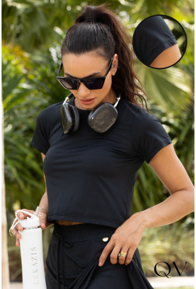 T-SHIRT CROPPED BASIC PRETO - LEKAZIS T-SHIRT CROPPED BASIC PRETO - LEKAZIS