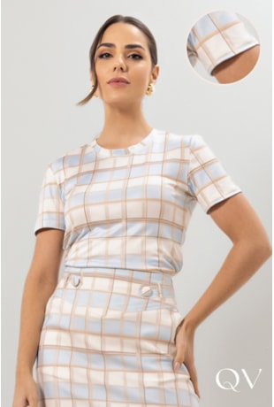 T-SHIRT EM MALHA ESTAMPADO - LAURA ROSA