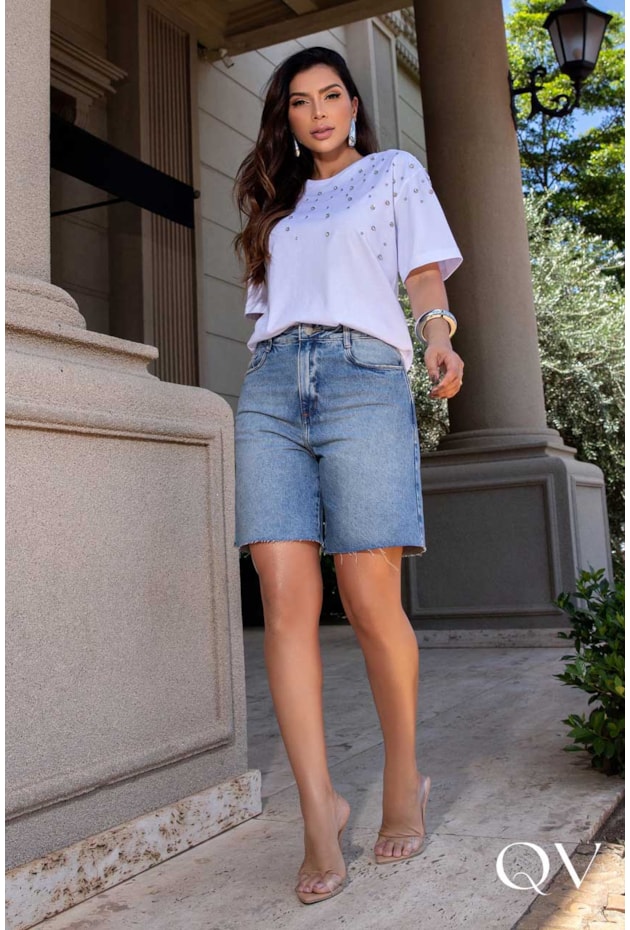 T-SHIRT EM MALHA PENTEADA STRASS BRANCO - LUZIA FAZZOLLI T-SHIRT EM MALHA PENTEADA STRASS BRANCO - LUZIA FAZZOLLI