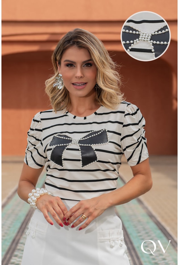T-SHIRT EM MALHA VISCOLYCRA LAÇO BORDADO LISTRADO - LUZIA FAZZOLLI T-SHIRT EM MALHA VISCOLYCRA LAÇO BORDADO LISTRADO - LUZIA FAZZOLLI