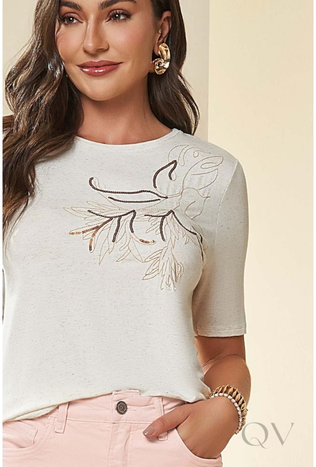 T-SHIRT EM MEIA MALHA VISCOLINHO NATURAL - DOCE TRAMA