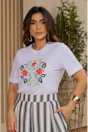 T-SHIRT ESTAMPA DE FLOR EM MALHA BRANCO - LUZIA FAZZOLLI