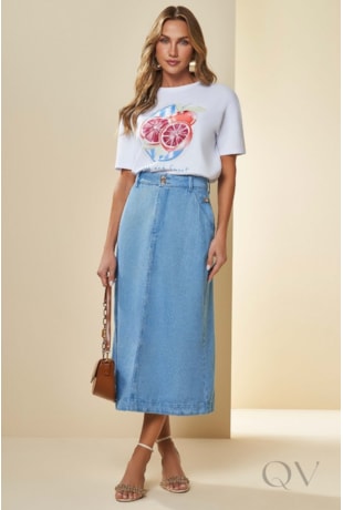 T-SHIRT ESTAMPADA EM MEIA MALHA BRANCO COM AZUL JEANS - DOCE TRAMA