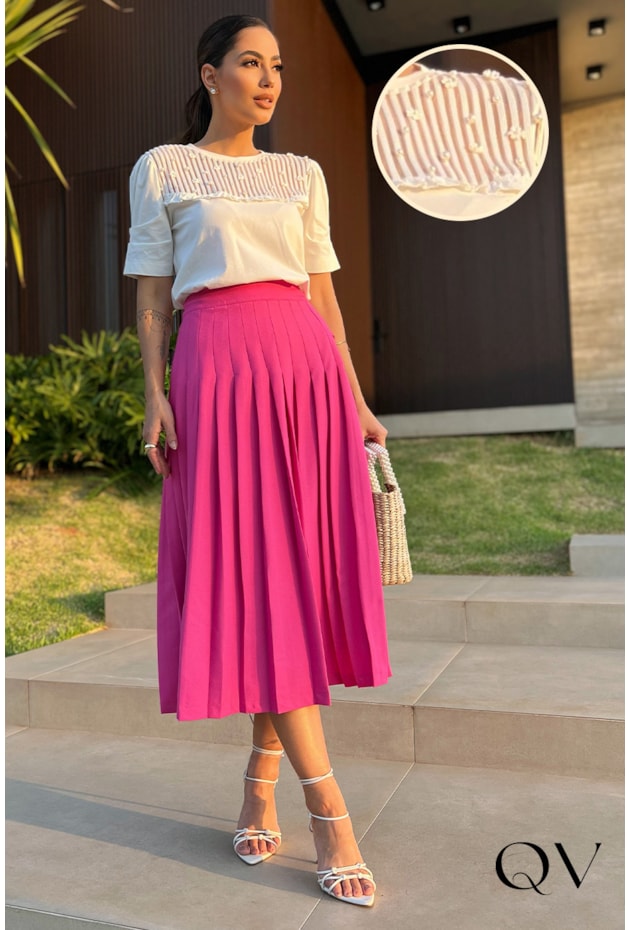 T-SHIRT MALHA COM APLICAÇÕES OFF - LUZIA FAZZOLLI T-SHIRT MALHA COM APLICAÇÕES OFF - LUZIA FAZZOLLI