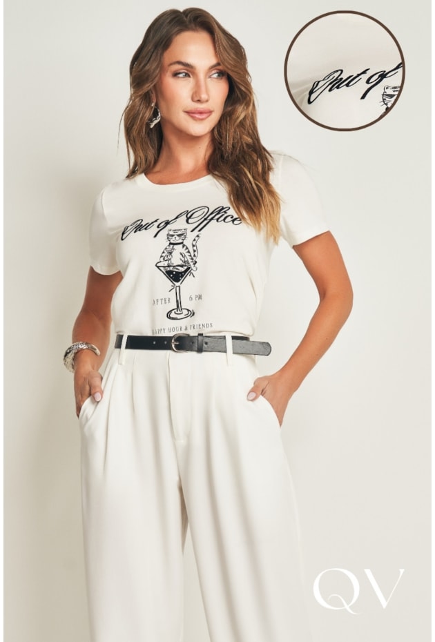 T-SHIRT RETA EM MEIA MALHA OFF WHITE - DOCE TRAMA