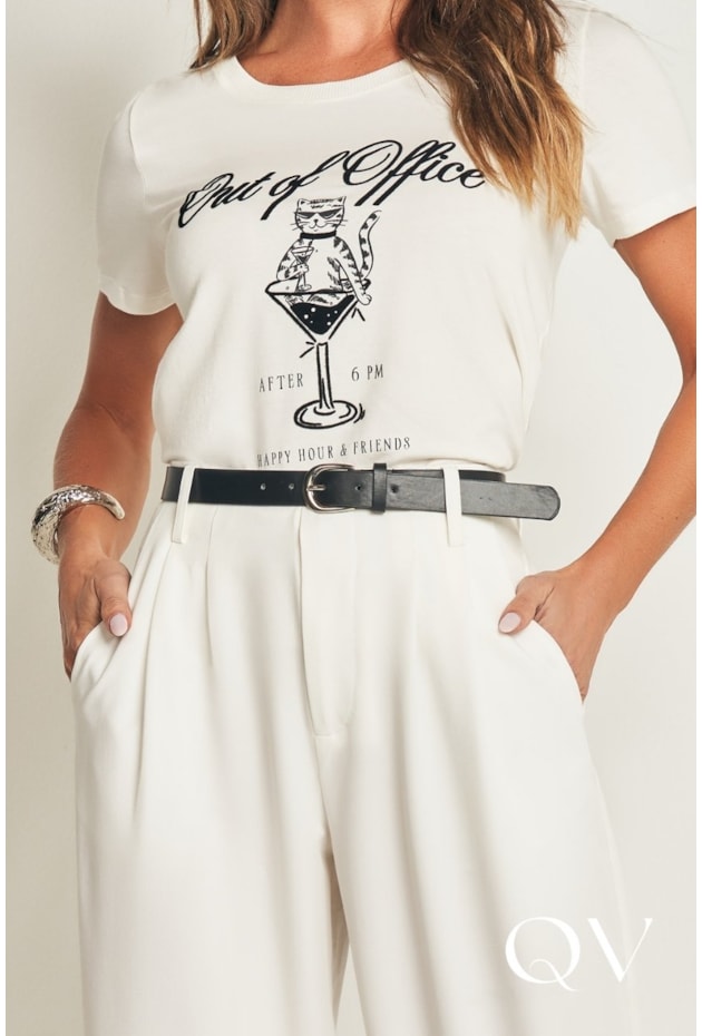 T-SHIRT RETA EM MEIA MALHA OFF WHITE - DOCE TRAMA