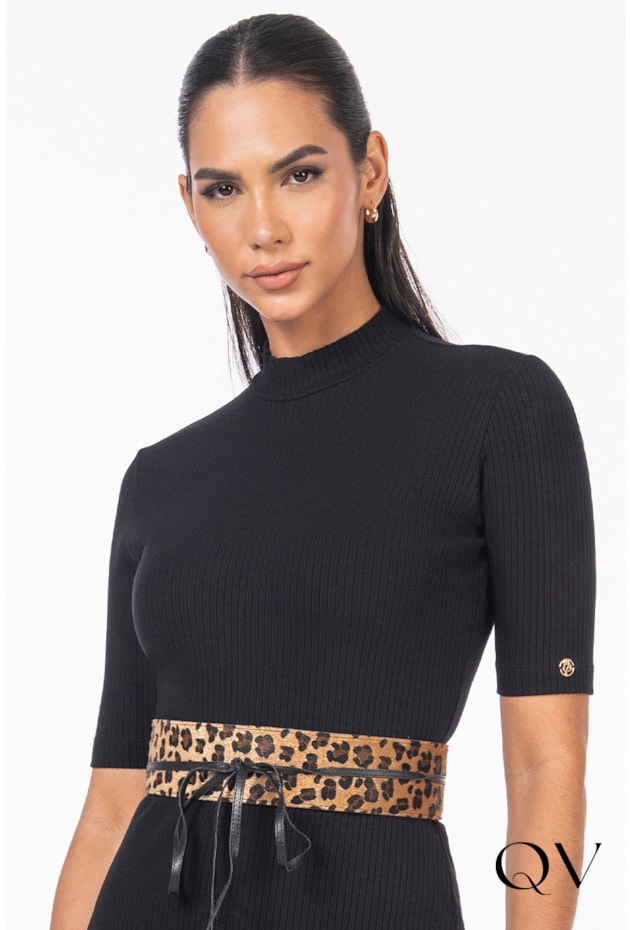 VESTIDO CANELADO COM CINTO PRETO - VIA TOLENTINO