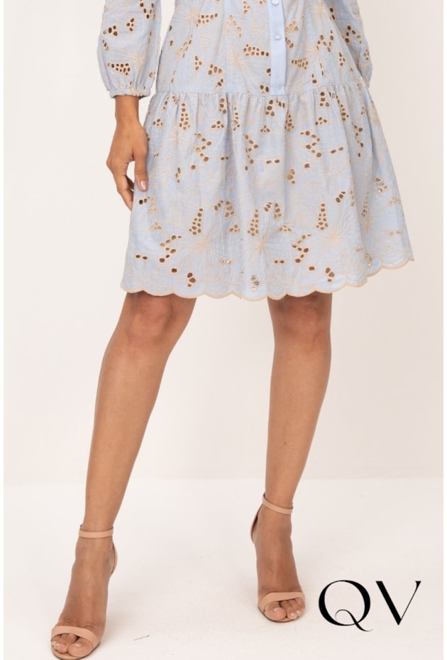 VESTIDO CHEMISE BORDADO CRU EM LAISE AZUL - LEKAZIS