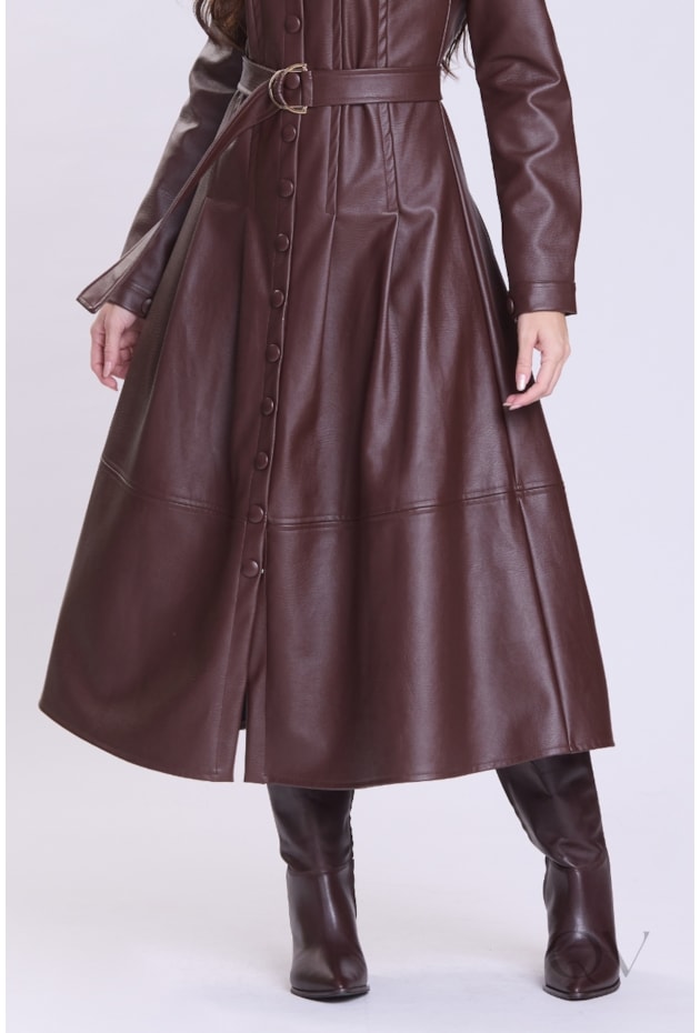VESTIDO CHEMISE EM ASPECTO DE COURO MARROM - HAPUK