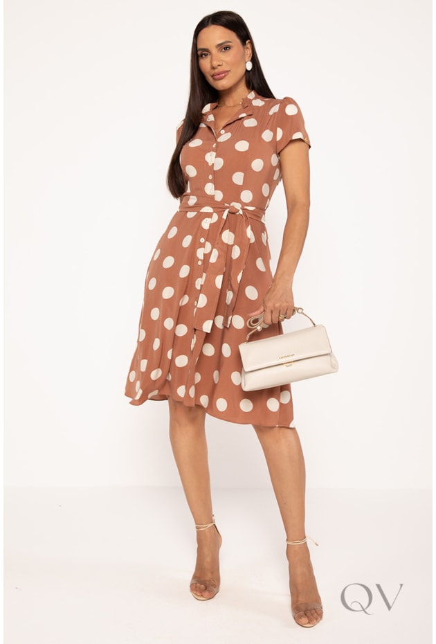 VESTIDO CHEMISE EM PLANO COM TOQUE DE SEDA POÁ NUDE E OFF - LEKAZIS