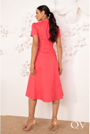 VESTIDO CHEMISE EVASÊ EM TRICOLINE CORAL - LEKAZIS