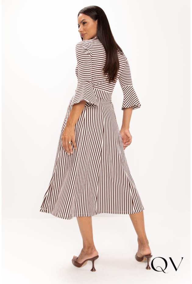 VESTIDO CHEMISE LISTRADO EM VISCOCREPE MARROM - LEKAZIS