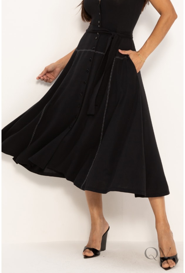 VESTIDO CHEMISE MAXI MIDI EM MALHA PRETO COM PESPONTOS - LEKAZIS