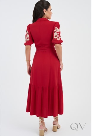 VESTIDO CHEMISE MIDI BORDADO NA MANGA EM VISCOSE VERMELHO - VIA TOLENTINO