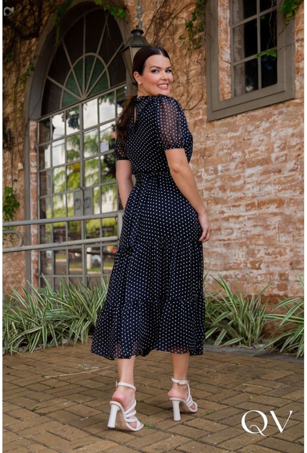 VESTIDO CHIFFON POÁ COM BABADINHOS PRETO - LUZIA FAZZOLLI VESTIDO CHIFFON POÁ COM BABADINHOS PRETO - LUZIA FAZZOLLI