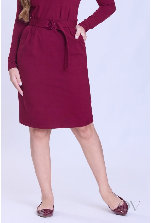 VESTIDO COM FAIXA E ZÍPER EM MALHA ESTRUTURADA BORDÔ - HAPUK