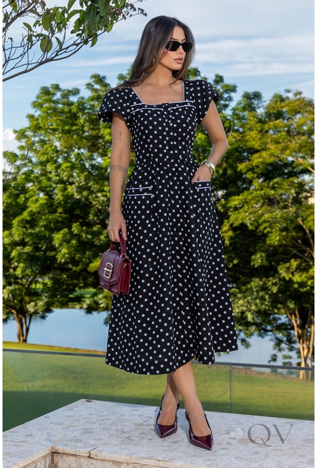 VESTIDO COM POÁS E BOLSO EM LINHO PRETO - LUZIA FAZZOLLI