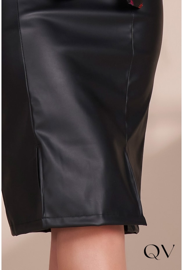 VESTIDO COURO FAKE MANGAS COLOR BLOCK PRETO - FASCÍNIUS