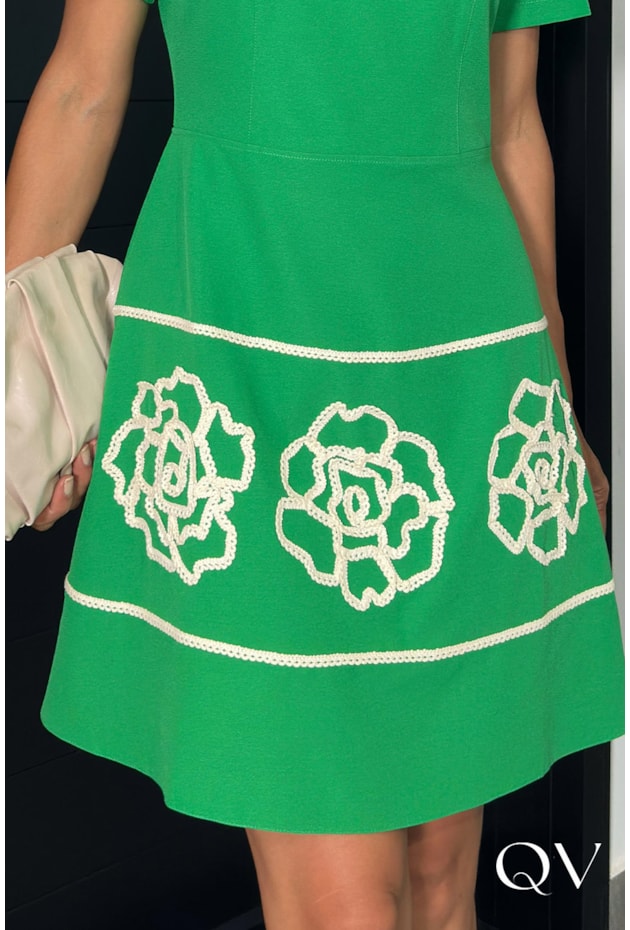 VESTIDO CREPE BORDADO FLORES VERDE - LUZIA FAZZOLLI