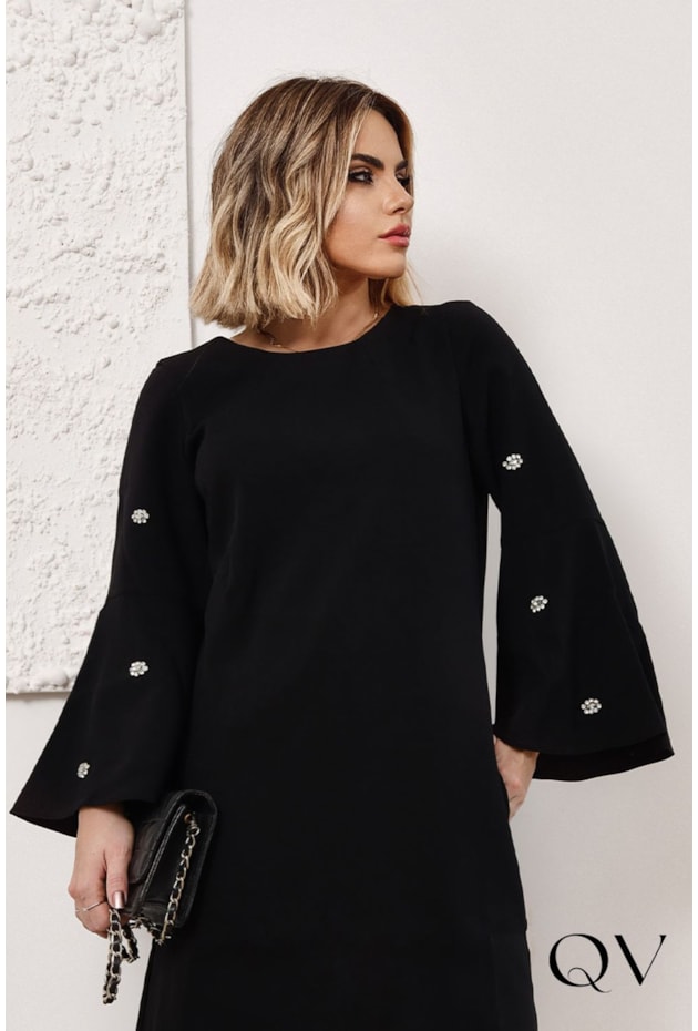 VESTIDO CREPE DECOTE NAS COSTAS PRETO - LUZIA FAZZOLLI VESTIDO CREPE DECOTE NAS COSTAS PRETO - LUZIA FAZZOLLI