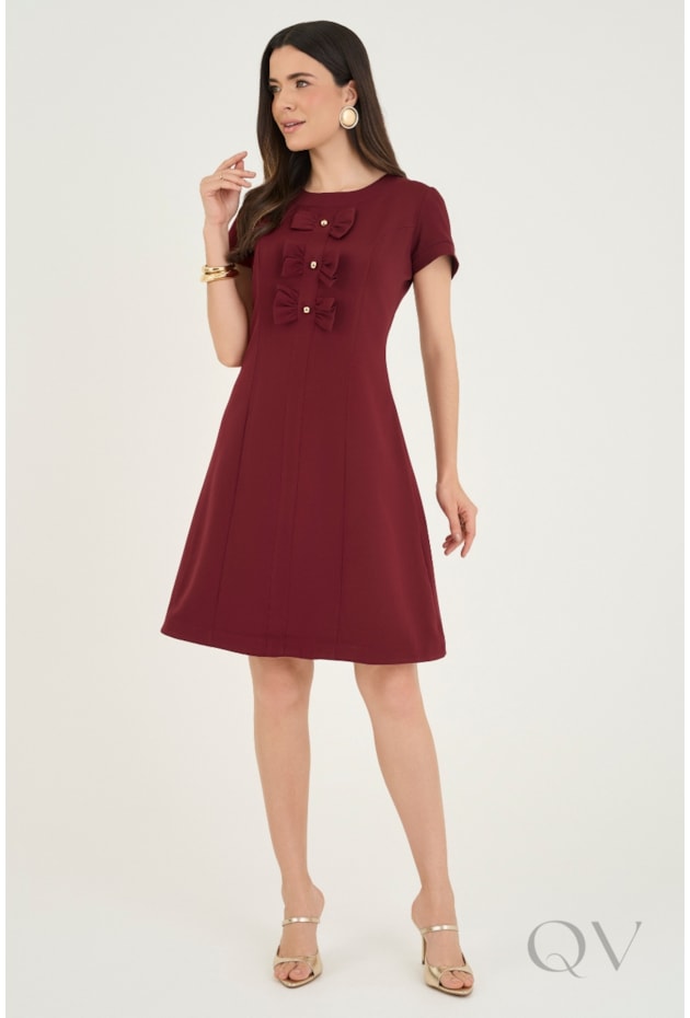VESTIDO CURTO COM LAÇOS EM ALFAIATARIA BORDÔ - VIA TOLENTINO