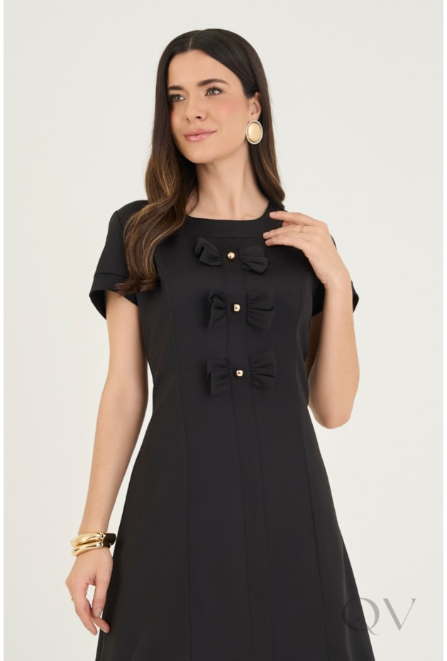 VESTIDO CURTO COM LAÇOS EM ALFAIATARIA PRETO - VIA TOLENTINO